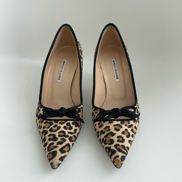 Manolo Blahnik - Bori Leopard Print Mid Heel Pump - Picture 1 of 7